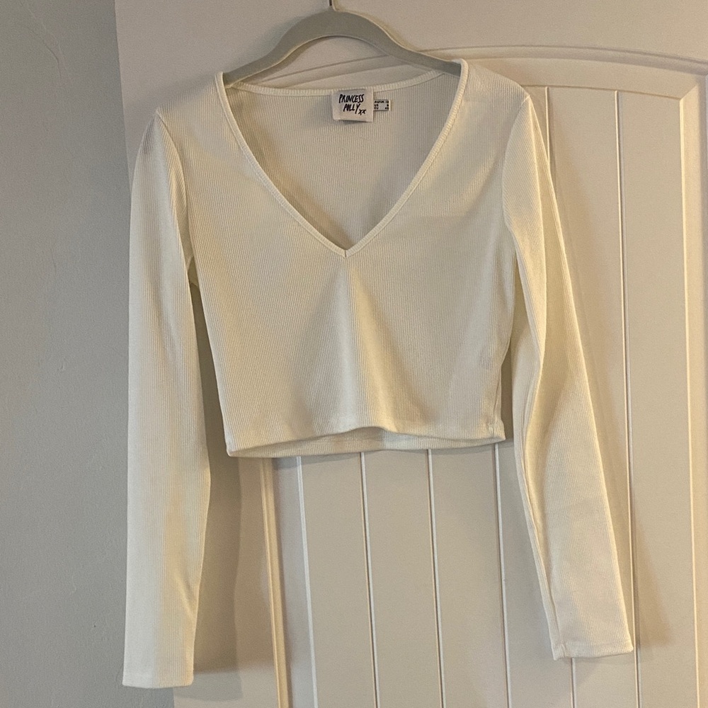 Princess Polly Cream V-Neck Crop Top